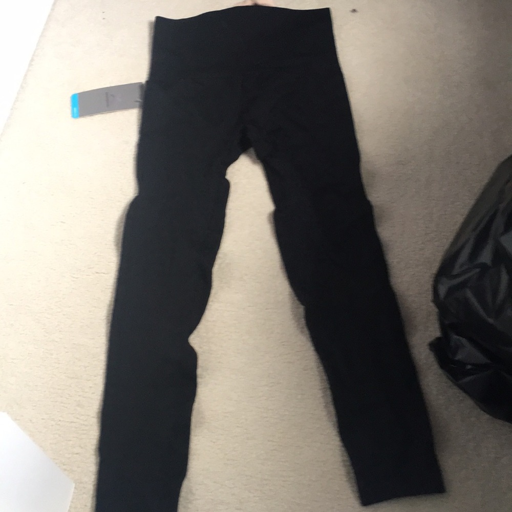 NEVER WORN leggings